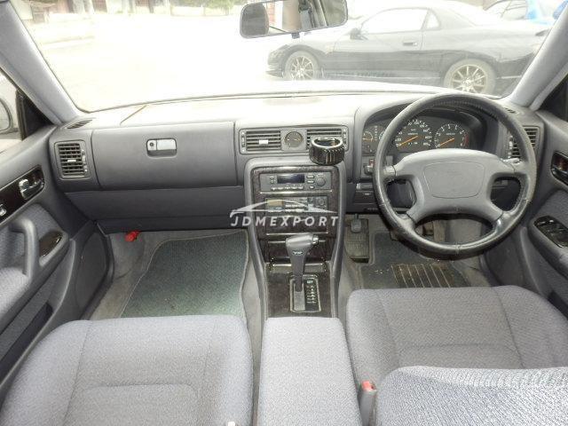 Nissan Gloria Van 1995 thumbnail 4