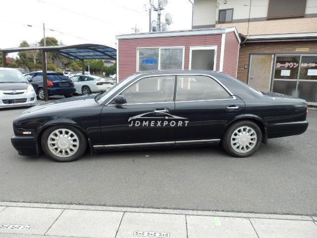 Nissan Gloria Van 1994 thumbnail 2