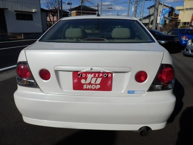 Toyota Altezza 2001 thumbnail 9
