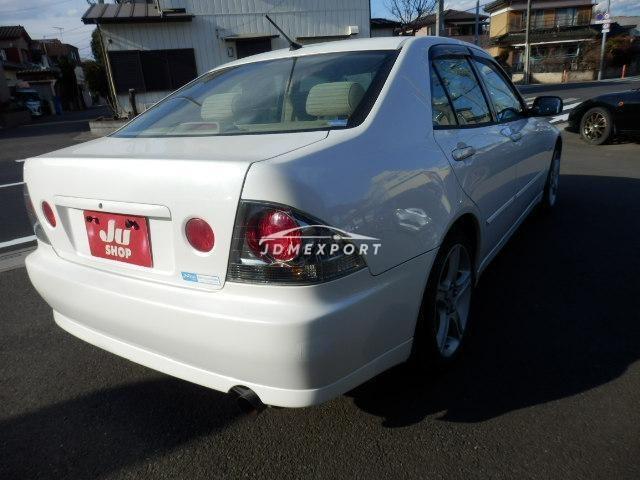 Toyota Altezza 2001 thumbnail 5