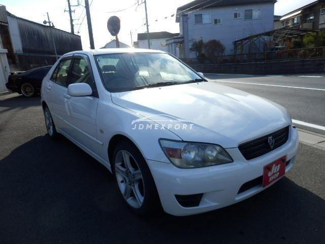 Toyota Altezza 2001 thumbnail 6