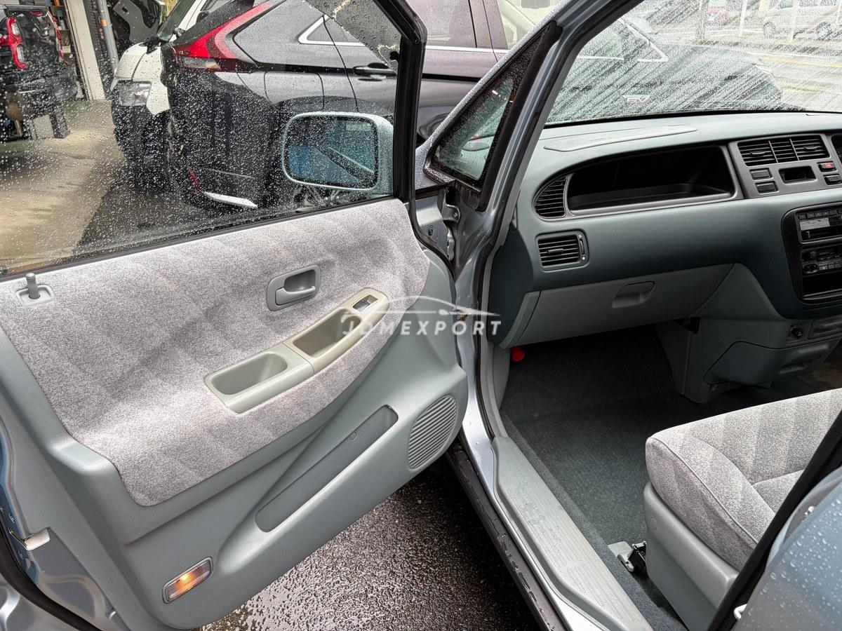 Honda Odyssey 1997 thumbnail 16