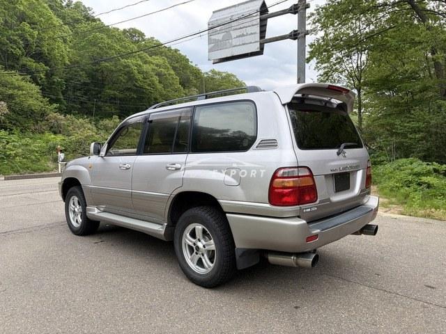 Toyota Land Cruiser 1999 thumbnail 11