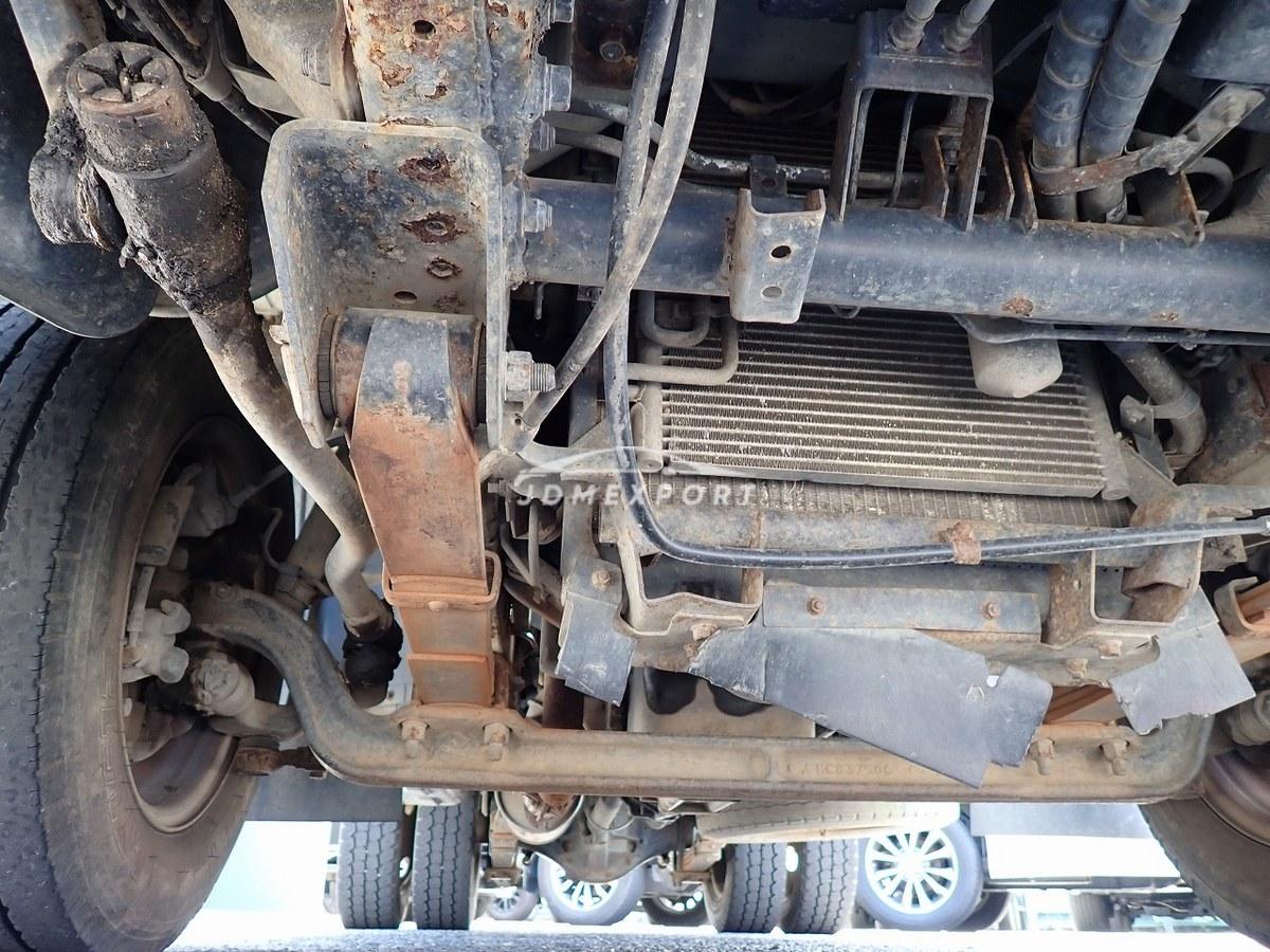 Mitsubishi Fuso Canter 2000 thumbnail 16