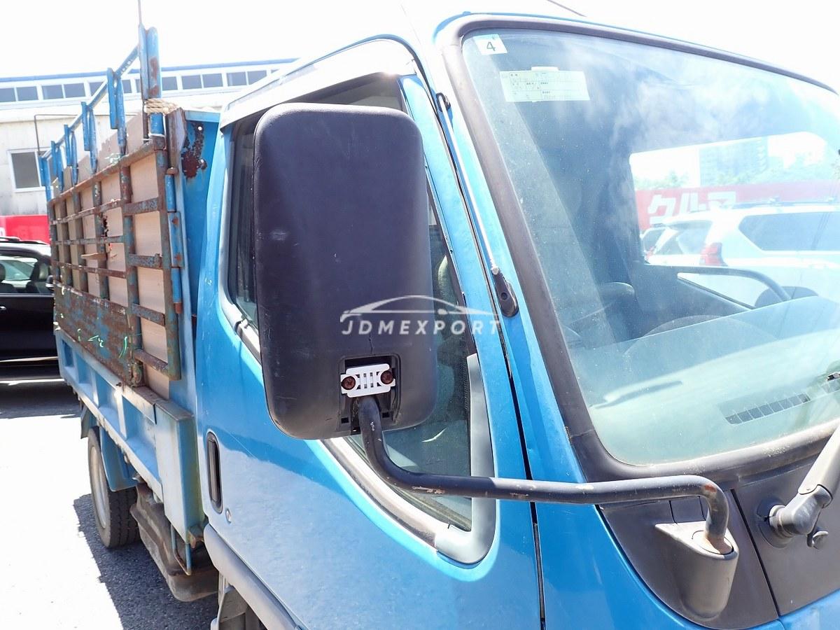 Mitsubishi Fuso Canter 2000 thumbnail 45