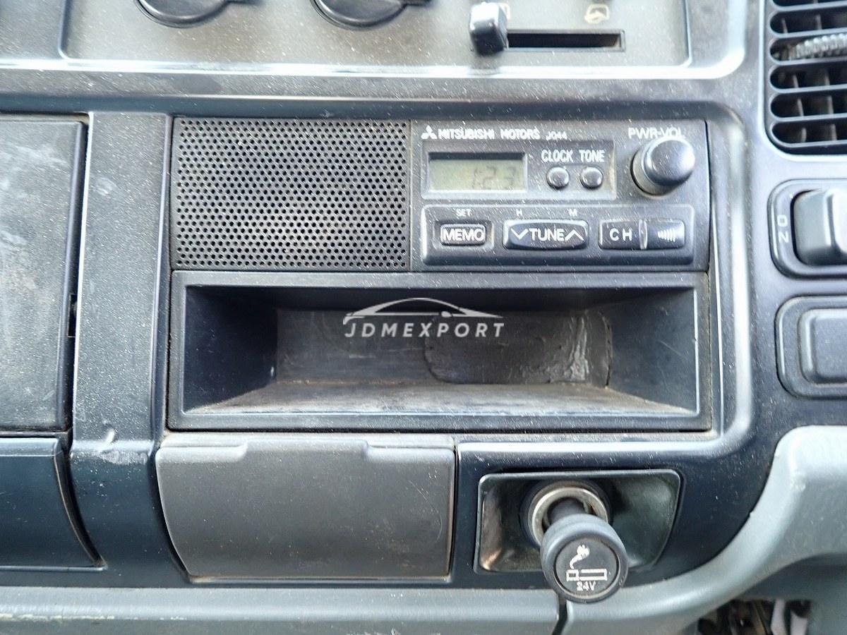 Mitsubishi Fuso Canter 2000 thumbnail 41