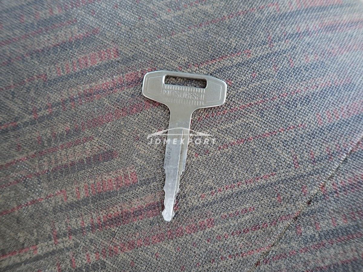 Mitsubishi Fuso Canter 1995 thumbnail 52