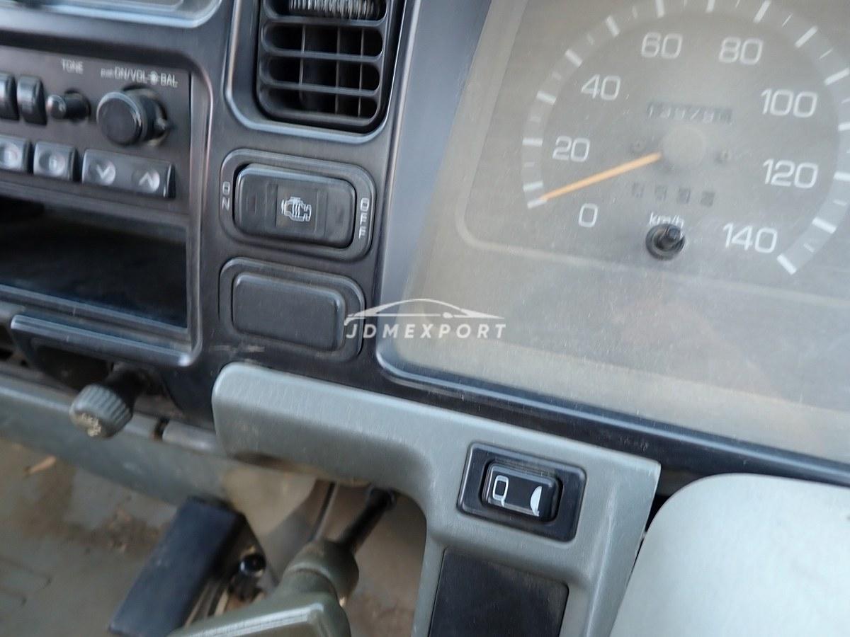 Mitsubishi Fuso Canter 1995 thumbnail 35