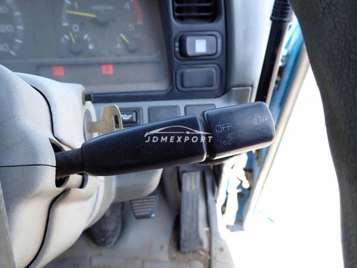 Mitsubishi Fuso Canter 1995 thumbnail 33