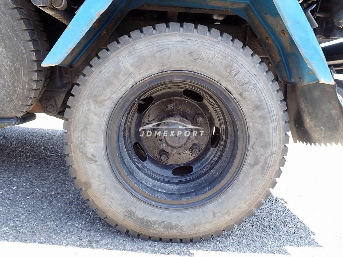 Mitsubishi Fuso Canter 1995 thumbnail 13