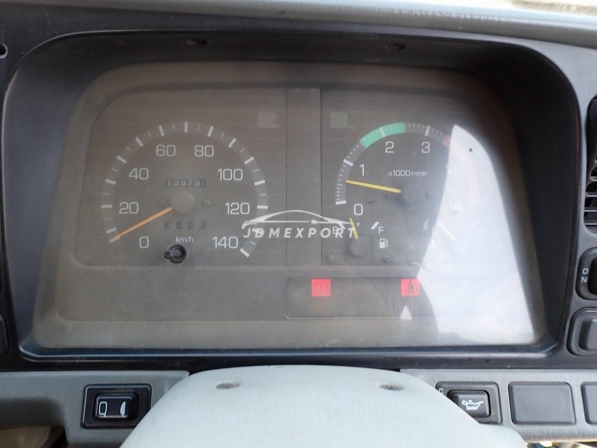 Mitsubishi Fuso Canter 1995 thumbnail 37