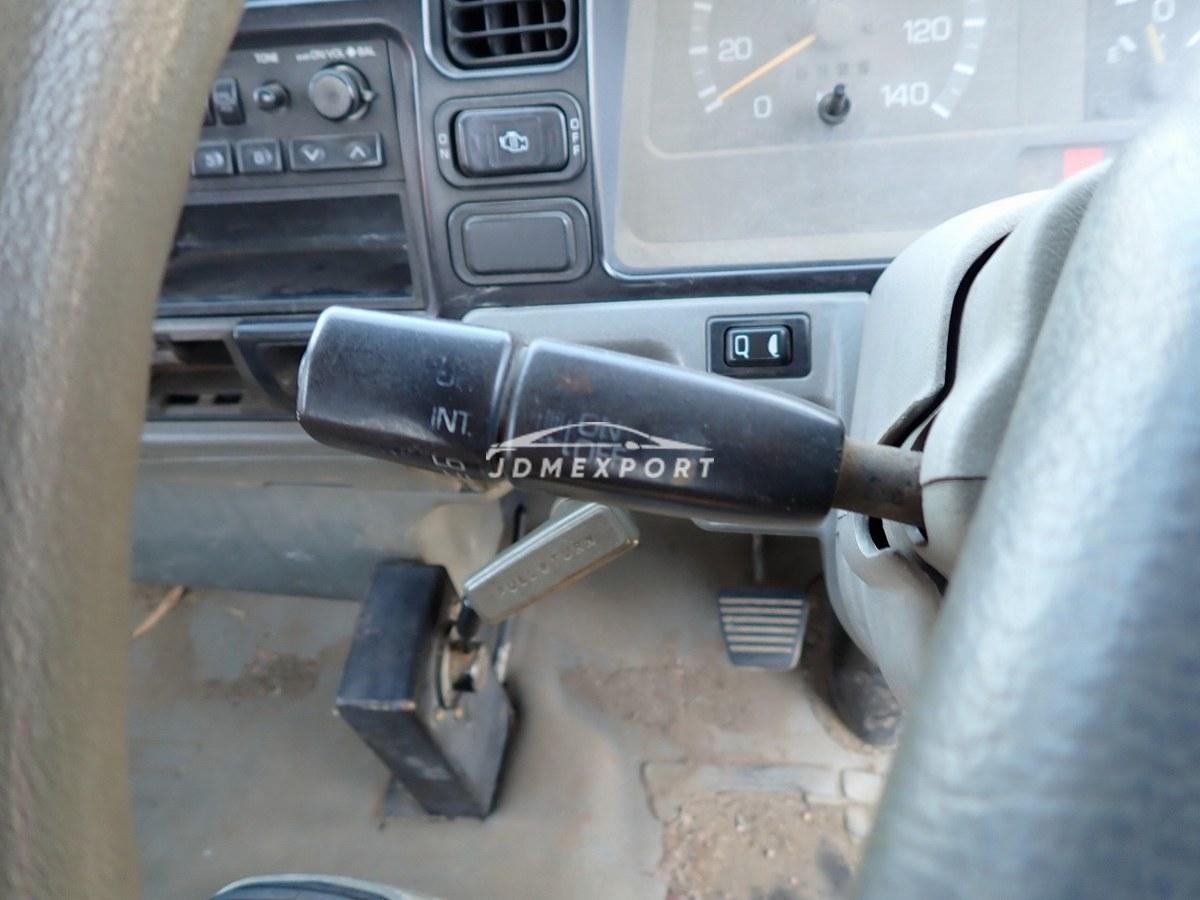 Mitsubishi Fuso Canter 1995 thumbnail 32