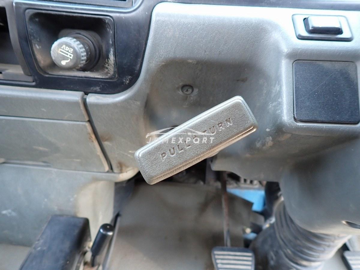 Mitsubishi Fuso Canter 1995 thumbnail 39