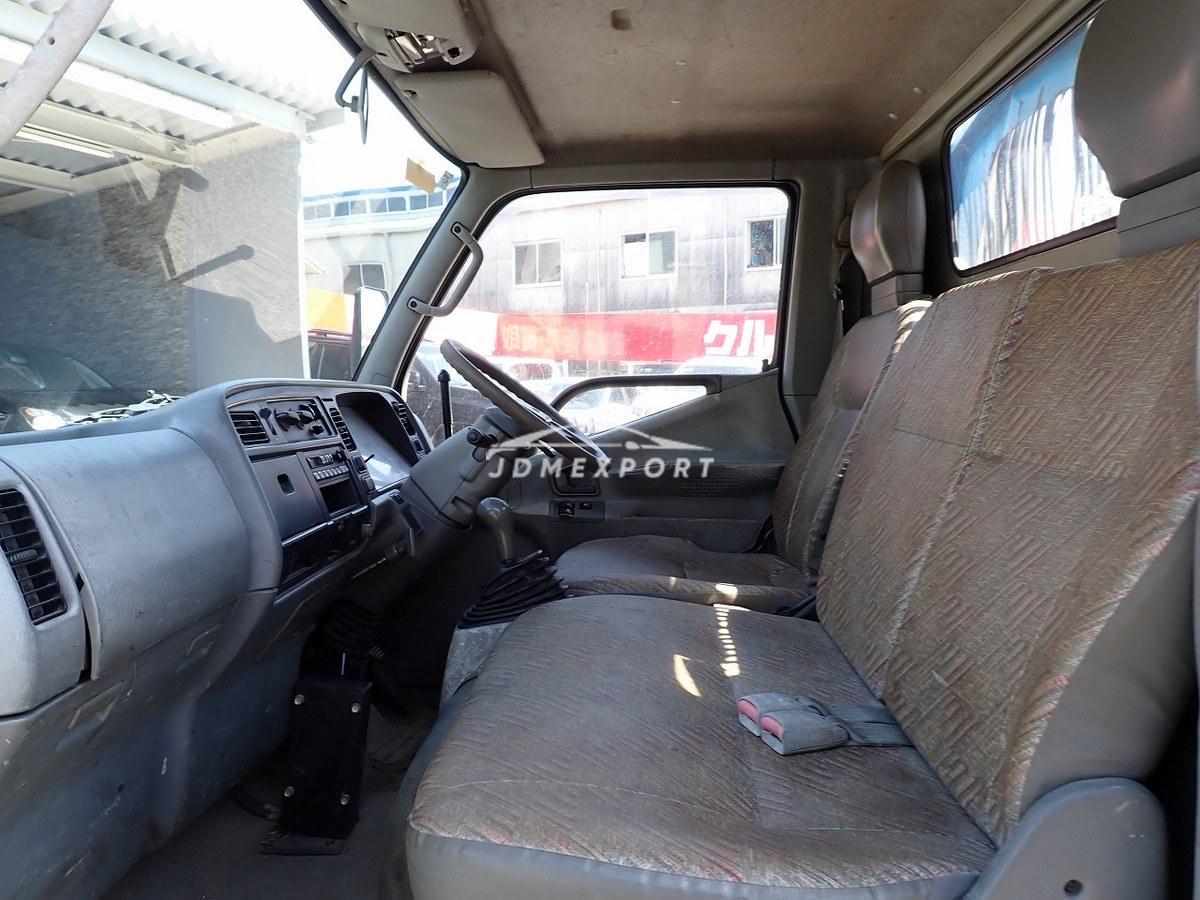 Mitsubishi Fuso Canter 1995 thumbnail 25