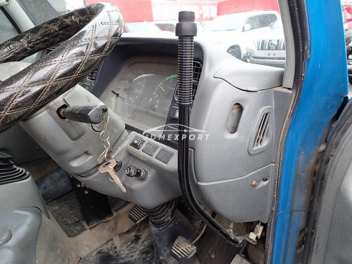 Mitsubishi Fuso Canter 1998 thumbnail 37