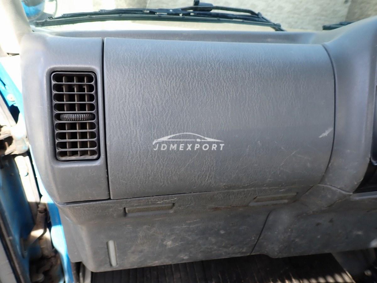 Mitsubishi Fuso Canter 1995 thumbnail 41