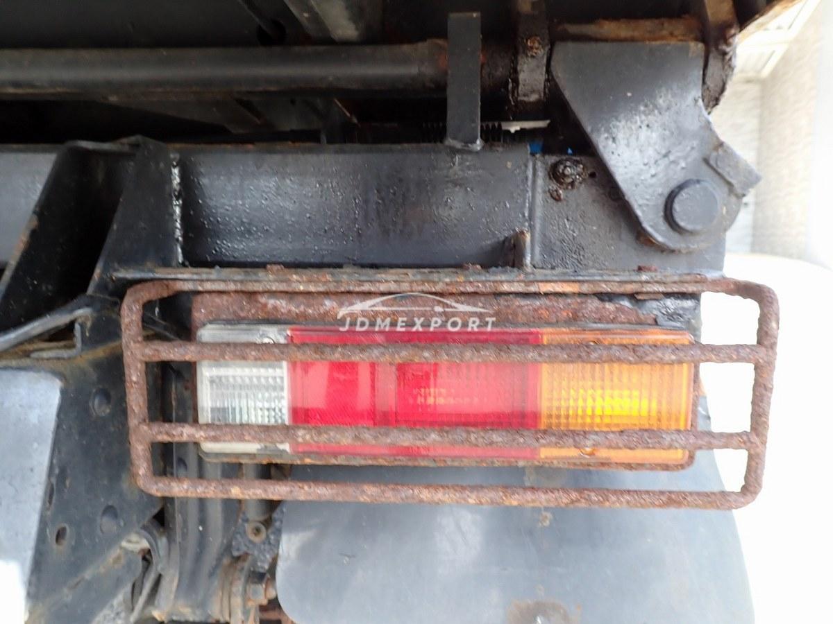 Mitsubishi Fuso Canter 1995 thumbnail 49