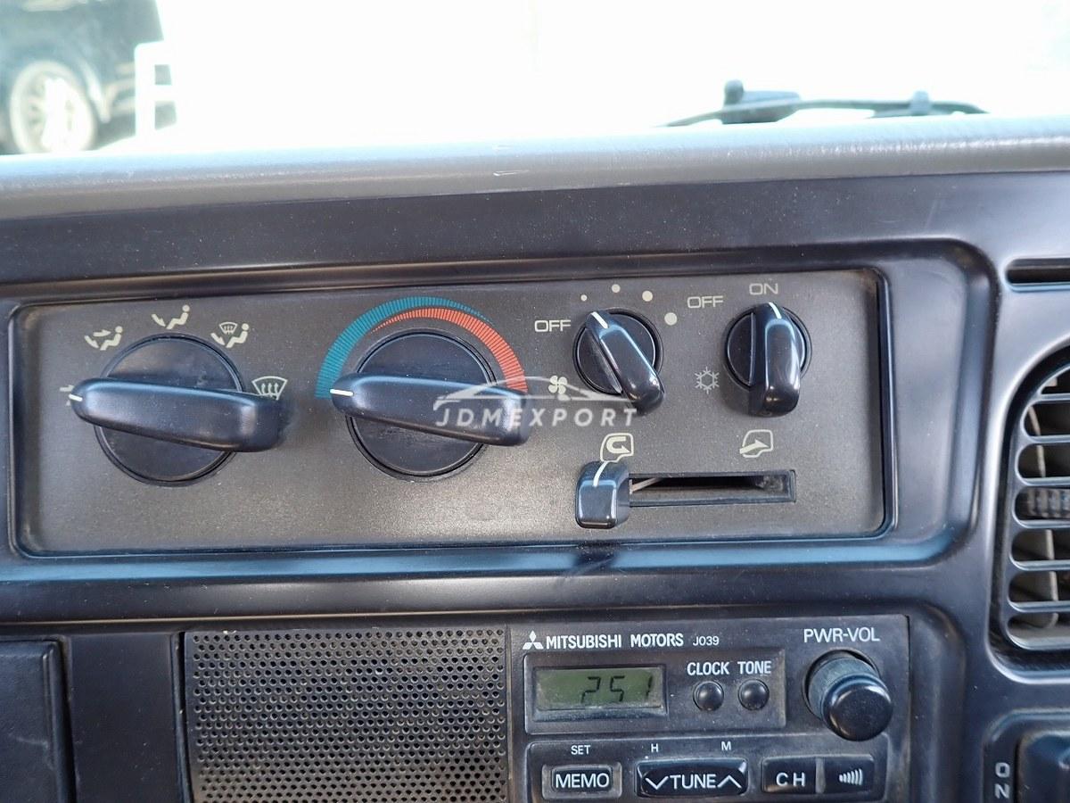Mitsubishi Fuso Canter 1995 thumbnail 38