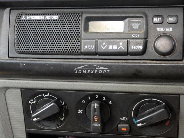 Mitsubishi Minicab Truck 1999 thumbnail 13