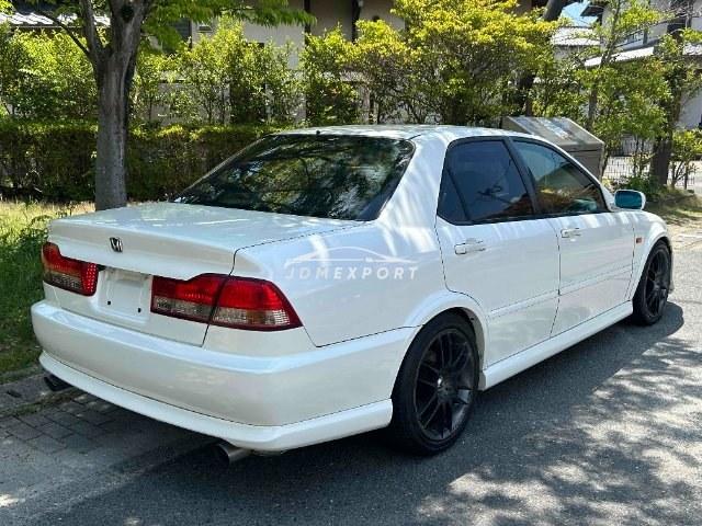 Honda Accord 2000 thumbnail 2