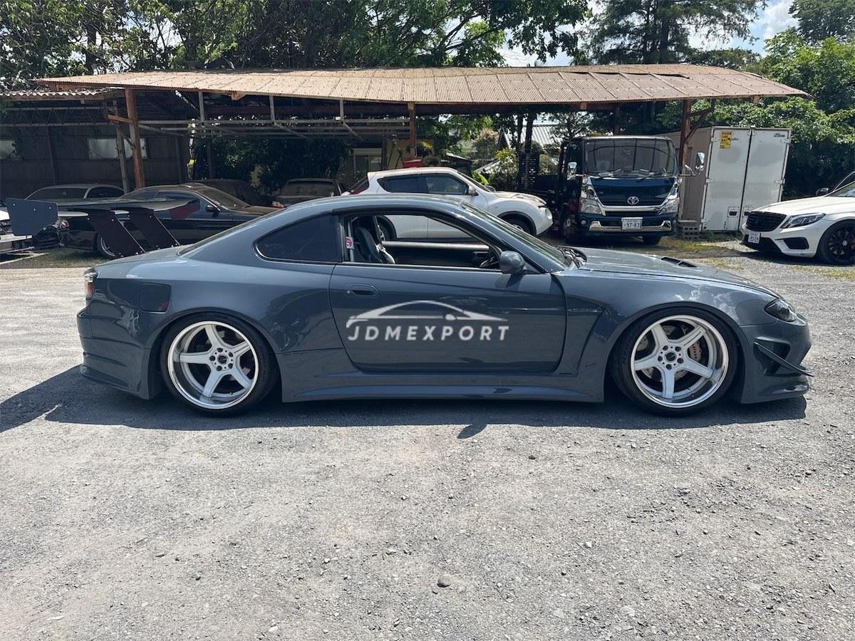 Nissan Silvia 1999 thumbnail 4