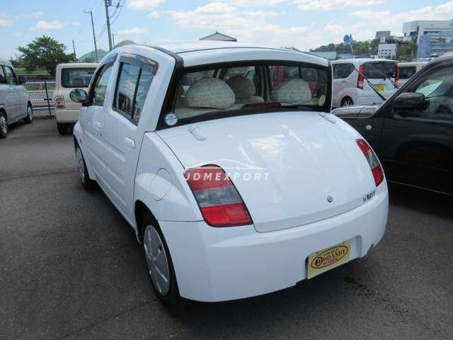Toyota Will Vi 2000 thumbnail 2