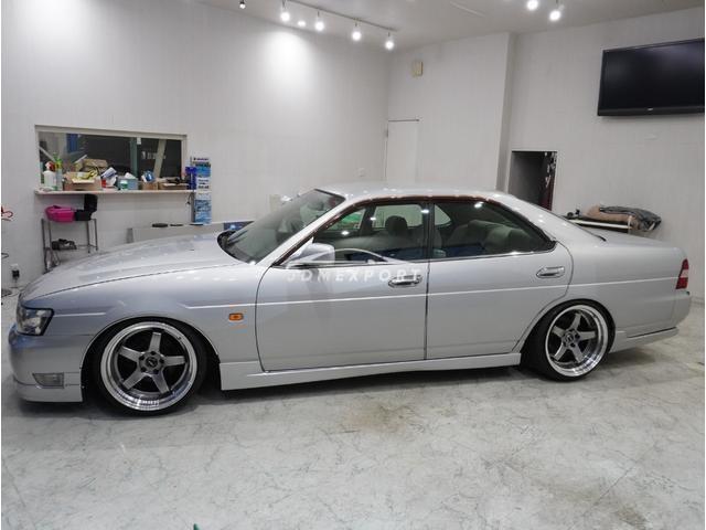 Nissan Laurel 2001 thumbnail 4