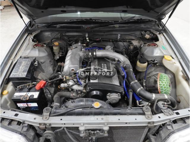 Nissan Laurel 2001 thumbnail 9