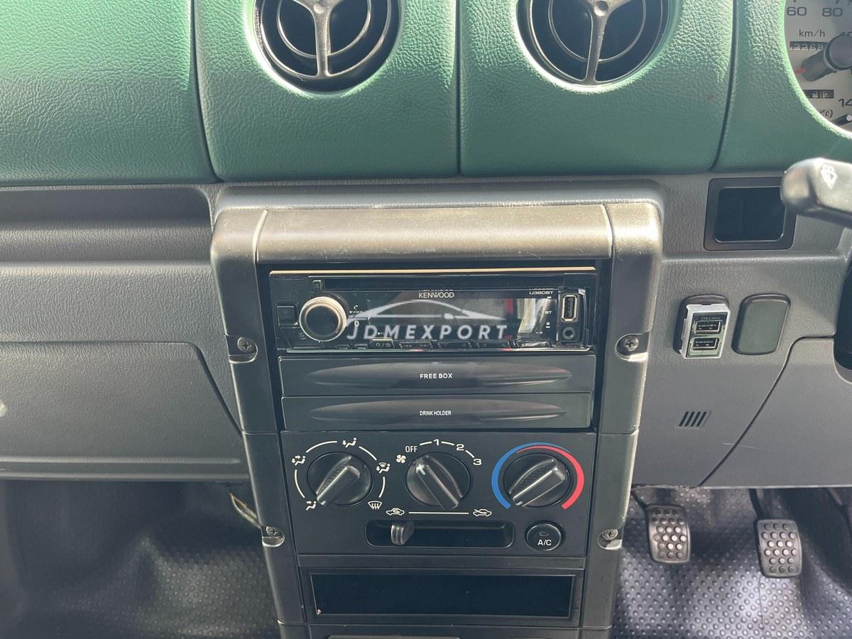 Daihatsu Naked 1999 thumbnail 27