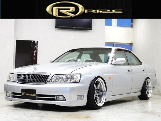 Nissan Laurel 2001