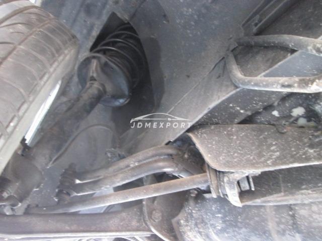 Nissan Bluebird 1982 thumbnail 25