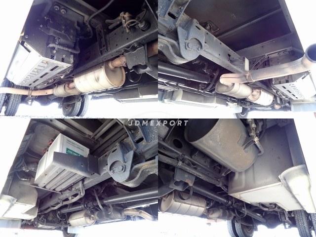Toyota Coaster 2000 thumbnail 24