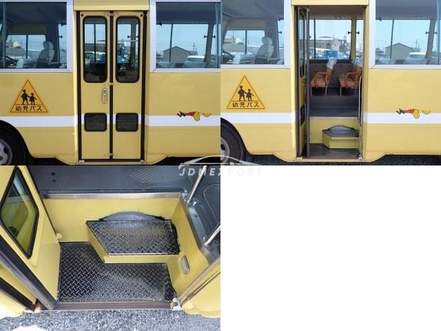 Toyota Coaster 2000 thumbnail 13