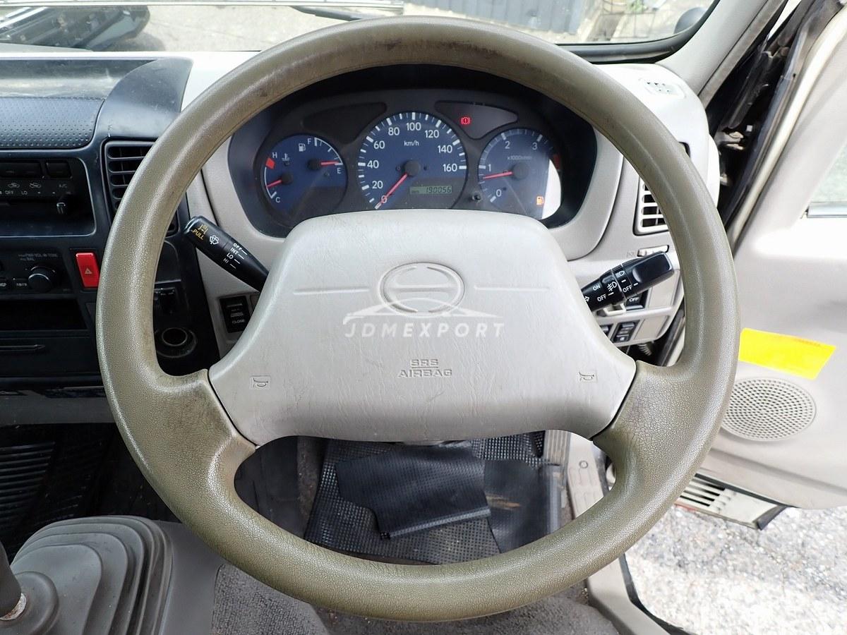 Hino Dutro 2001 thumbnail 25