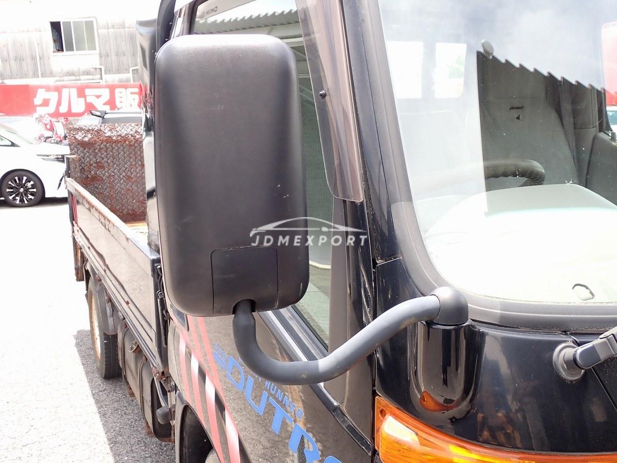 Hino Dutro 2001 thumbnail 44