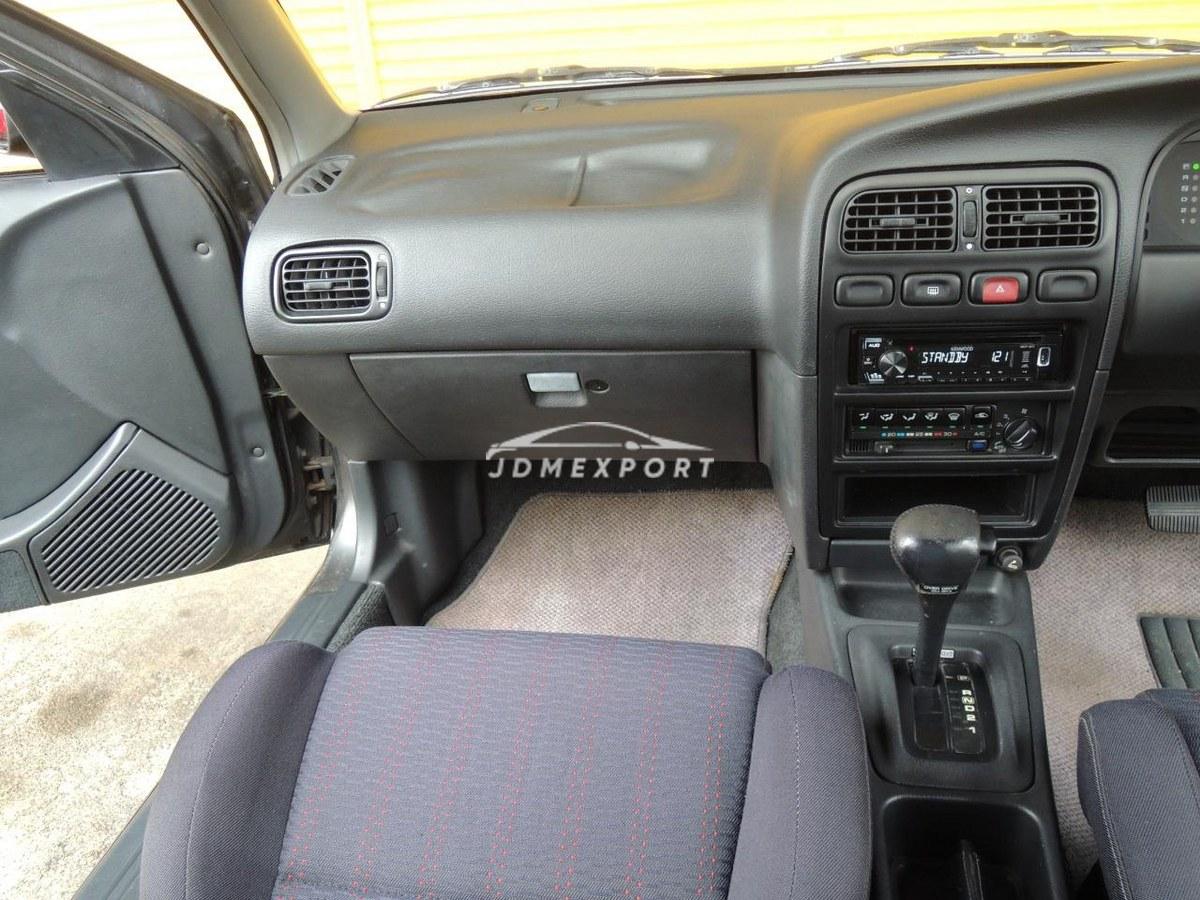 Nissan Primera 1990 thumbnail 30