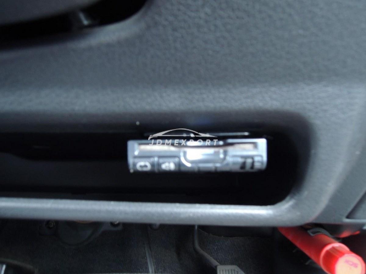 Nissan Primera 1990 thumbnail 12