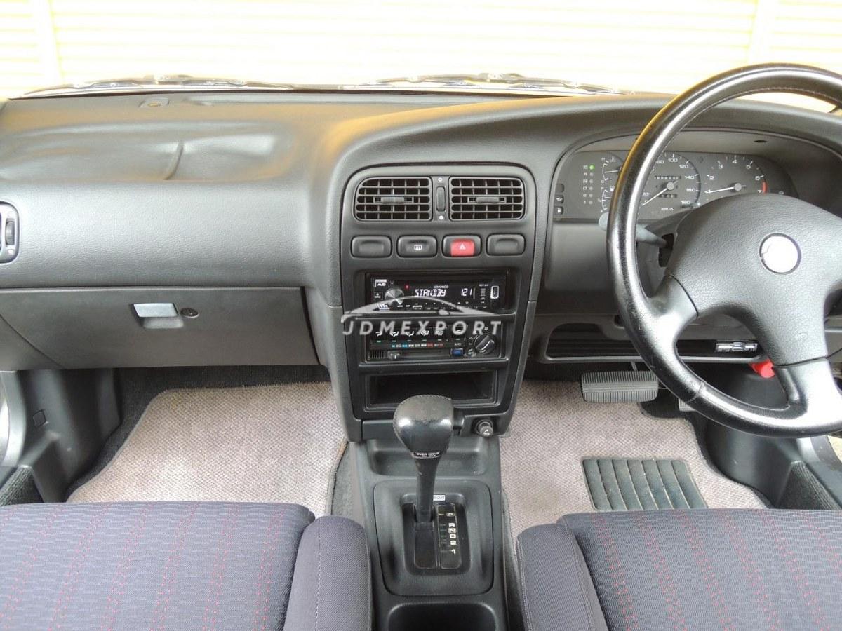 Nissan Primera 1990 thumbnail 28