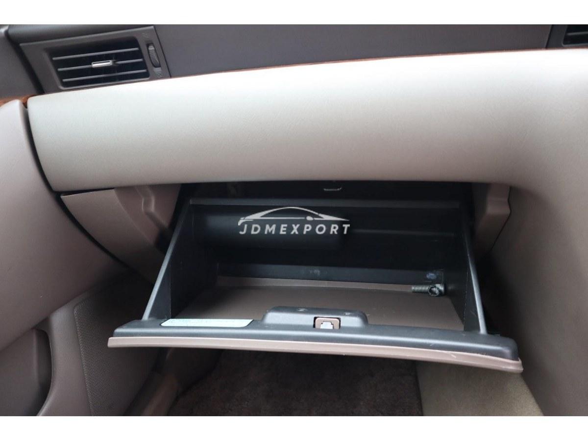 Nissan Laurel 1999 thumbnail 32