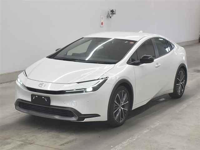 Toyota Prius thumbnail 5