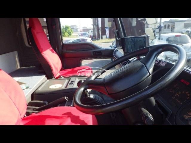 Isuzu Forward 2001 thumbnail 12