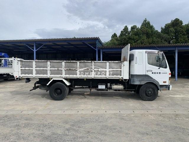 Mitsubishi Fuso Fighter 1996 thumbnail 4