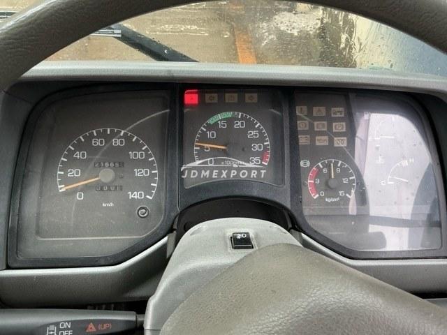 Mitsubishi Fuso Fighter 1996 thumbnail 13
