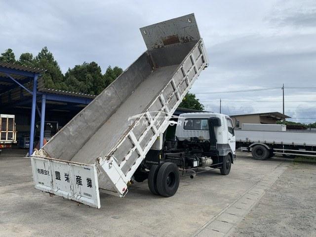 Mitsubishi Fuso Fighter 1996 thumbnail 3