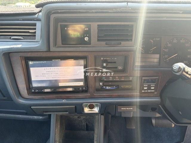 Toyota Crown 1982 thumbnail 18