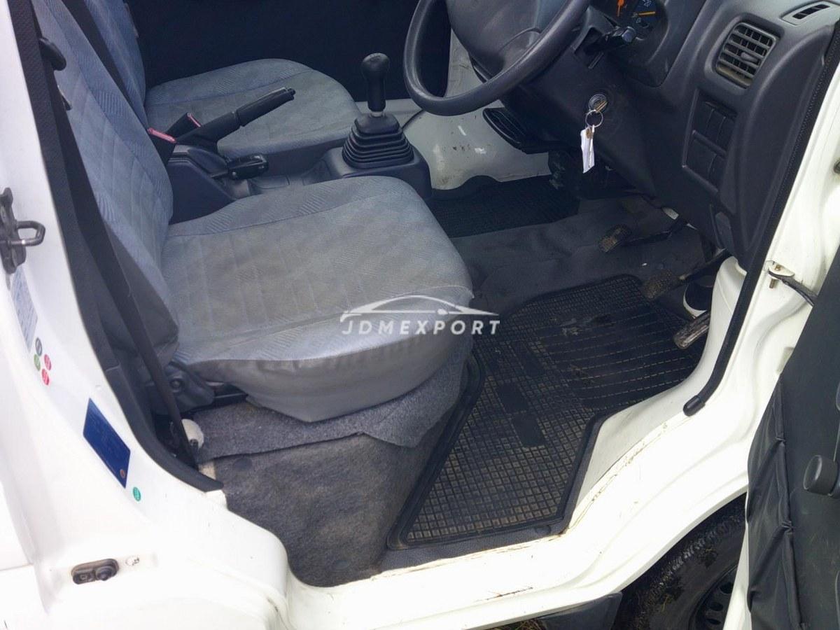 Suzuki Carry Truck 2001 thumbnail 10