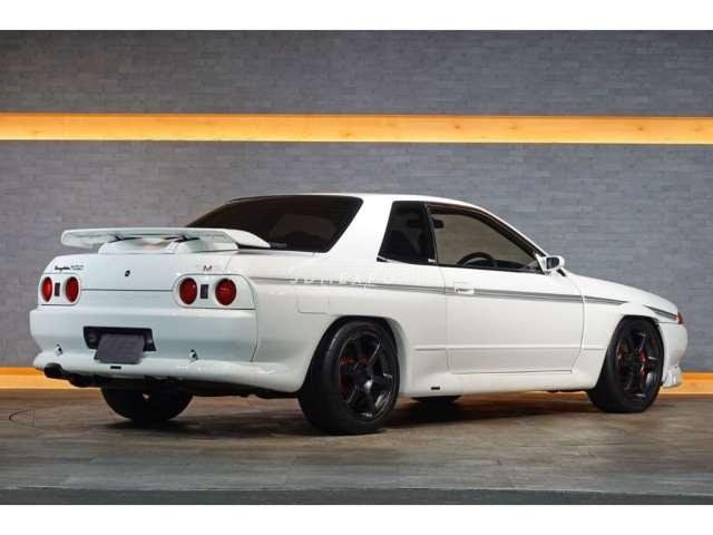 Nissan Skyline 1990 thumbnail 18