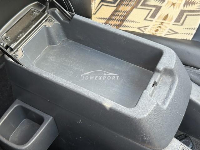 Toyota Land Cruiser 80 1995 thumbnail 44