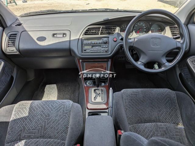 Honda Accord 1997 thumbnail 4