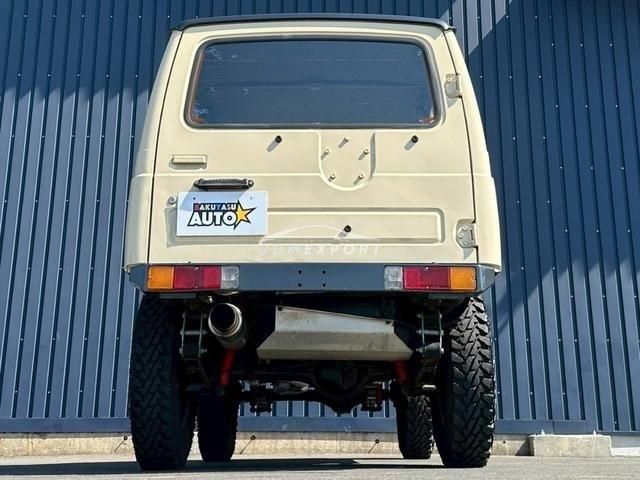 Suzuki Jimny 1992 thumbnail 9